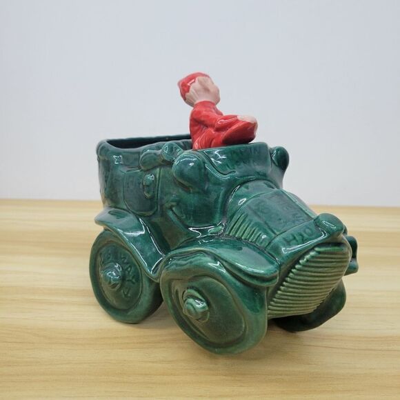 Vintage Red Pixie im Jalopy Planter -elf driving car-succulent planter - Picture 3 of 16